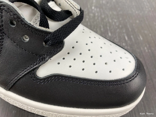 Kick Theory 85 White Retro Black (2023) Jordan 1 High BQ4422-001 0823